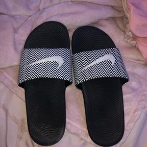 Nike slides